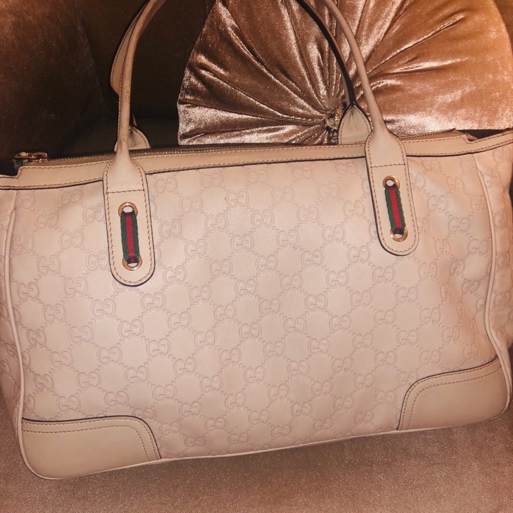 Gucci cream bag